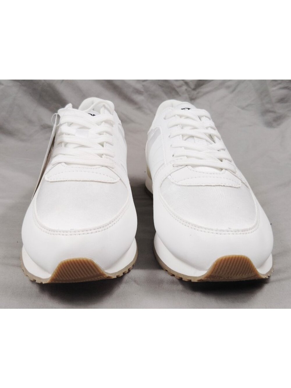 Tretorn Loyola 2.0 Women's 8M White Gum Retro Sneakers Shoes New With Tags